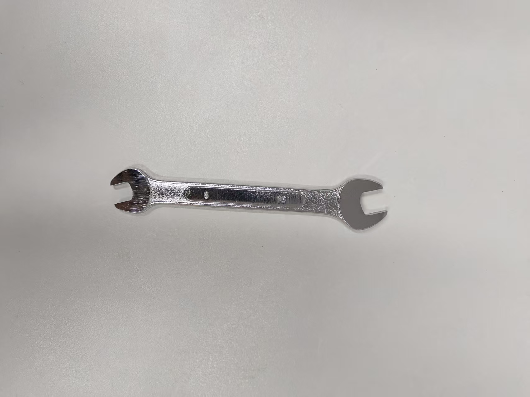 Chave inglesa de extremidade aberta dupla de aço de alto carbono da China para reparo de automóveis, suporte para desenho personalizado e processamento de amostras Chave inglesa de extremidade aberta dupla de aço de alto carbono da China para reparo de automóveis, suporte para desenho personalizado e processamento de amostras